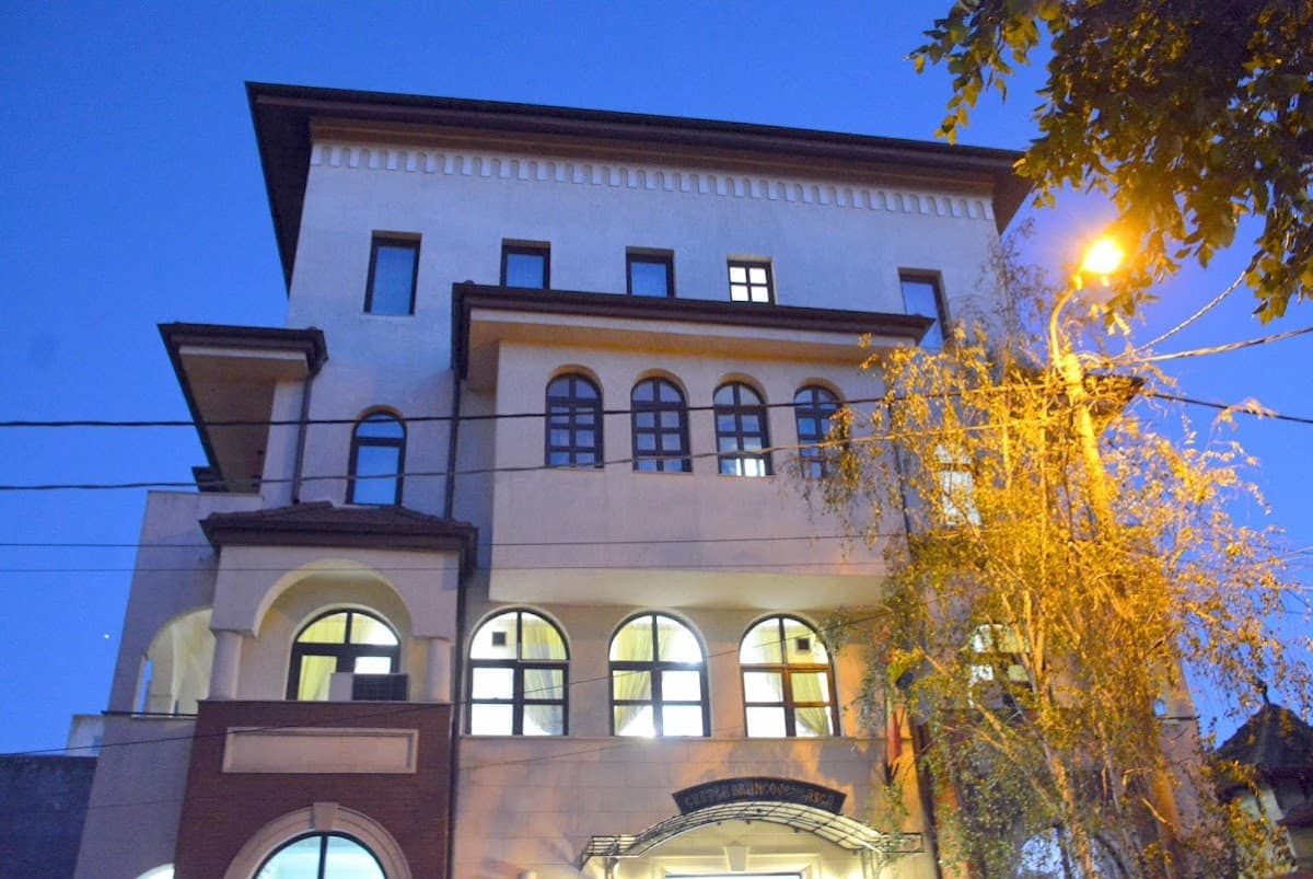 Curtea Brâncovenească 3