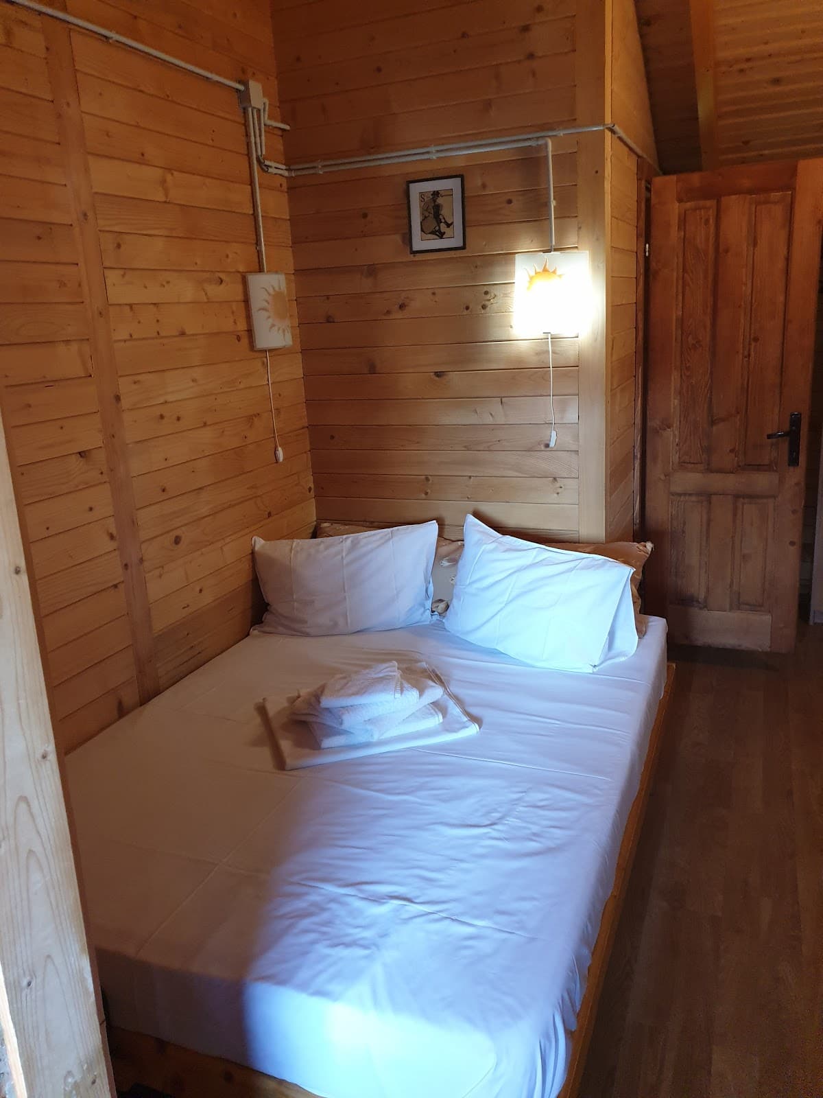 Elga's Punk Rock Hostel 3