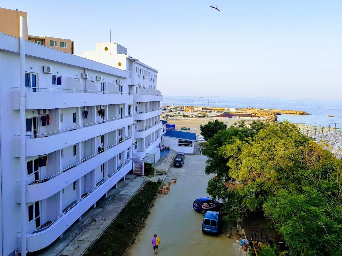 Hotel Golden Beach