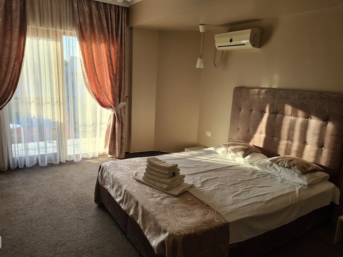 Lucas Boutique Hotel 2