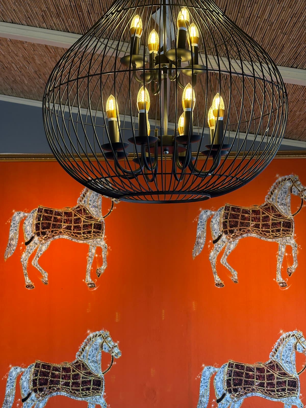 Mandaloun Garden by Lacul Racilor 3