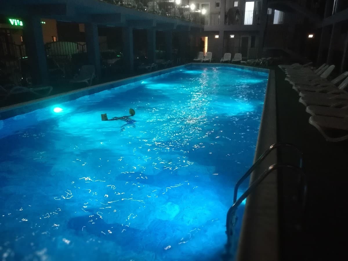 Pensiunea La Castel Costinești 2