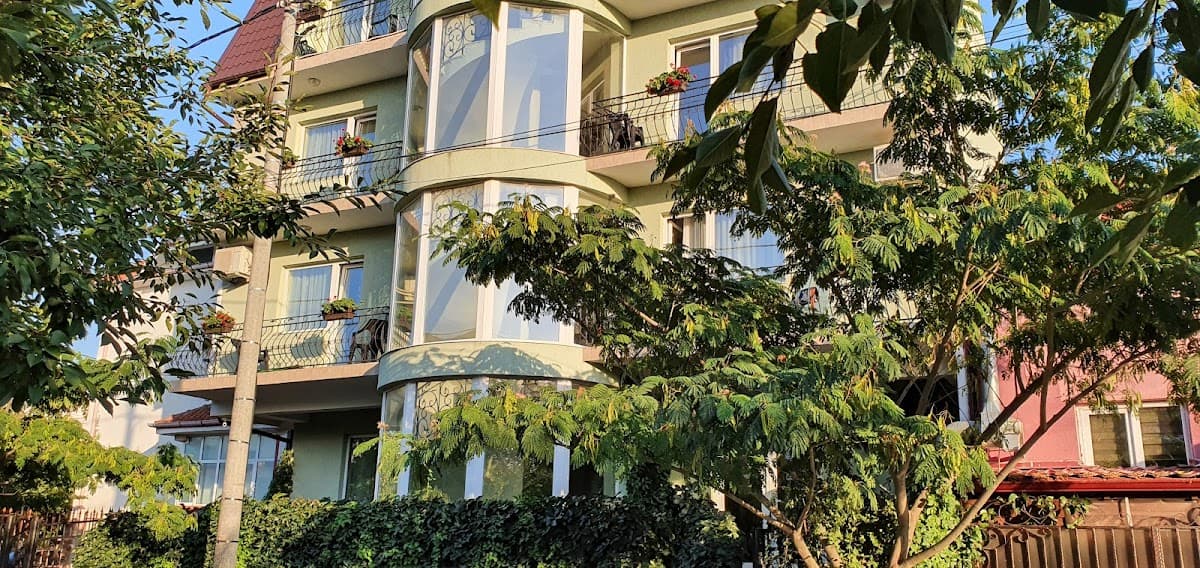 Pensiunea „Smarald”