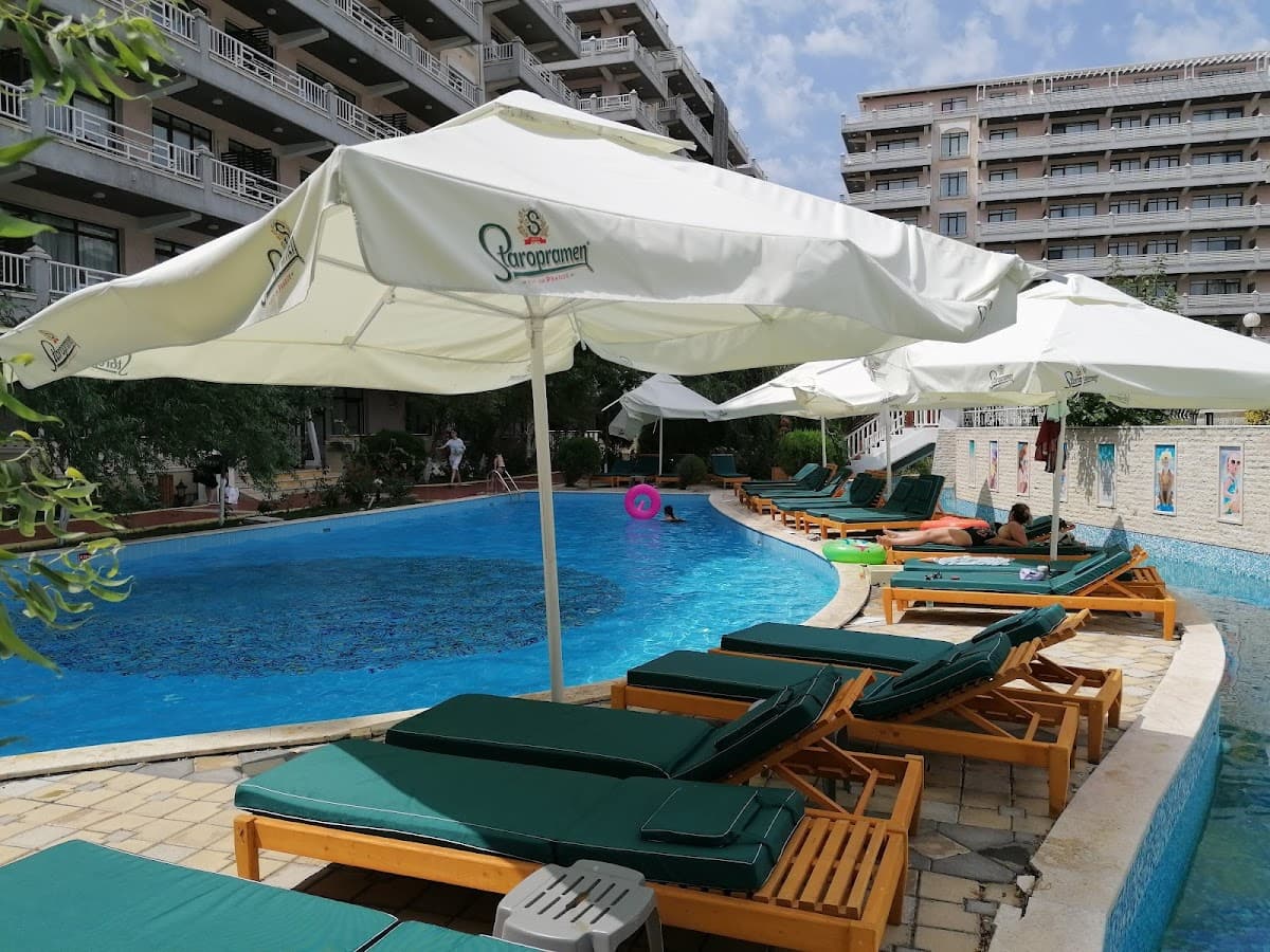 Phoenicia Holiday Resort 3