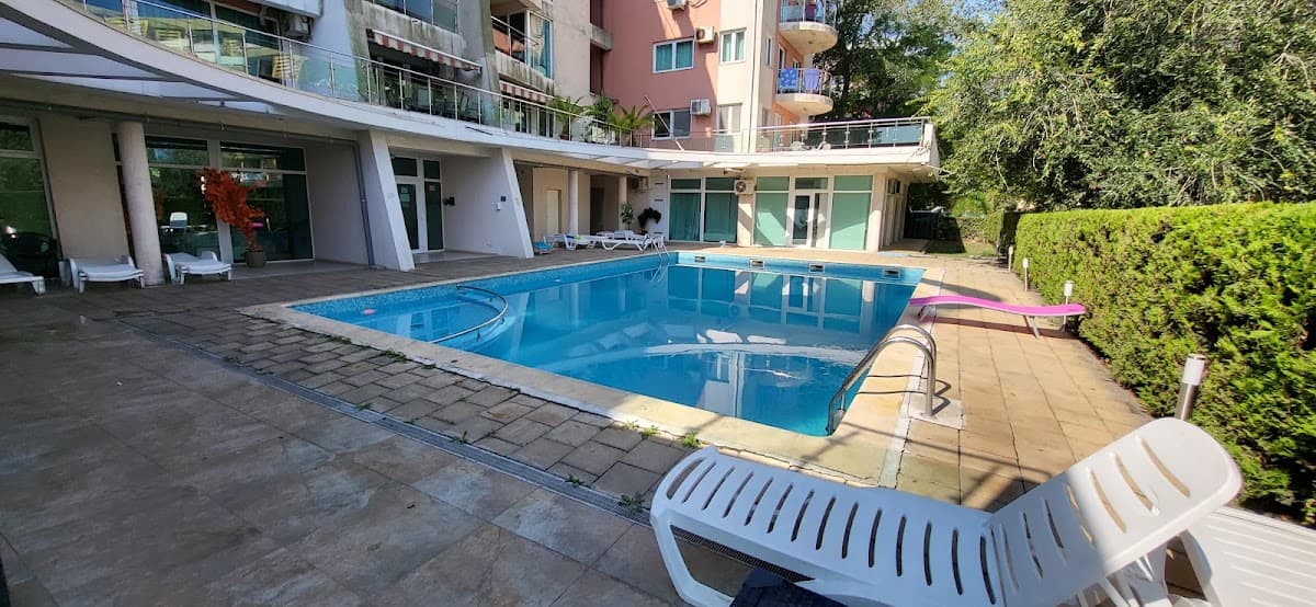 Piano Bar Holidays Apartments