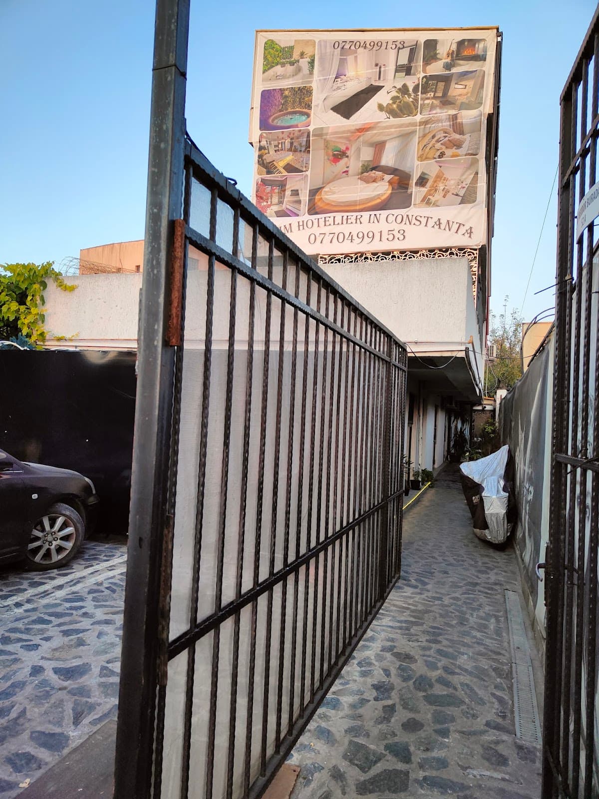 Urban Garden Aparthotel