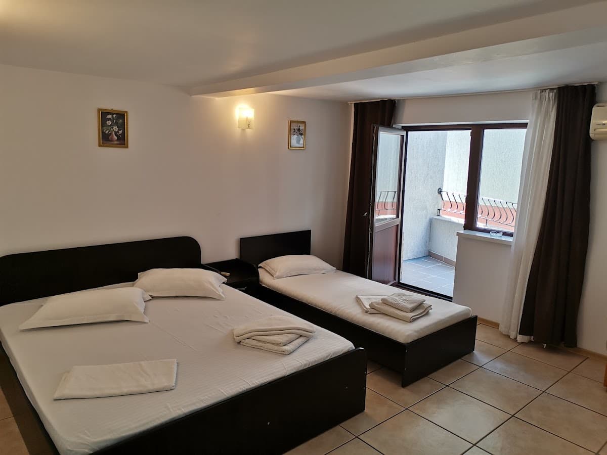 Vila Neon Eforie Nord 2