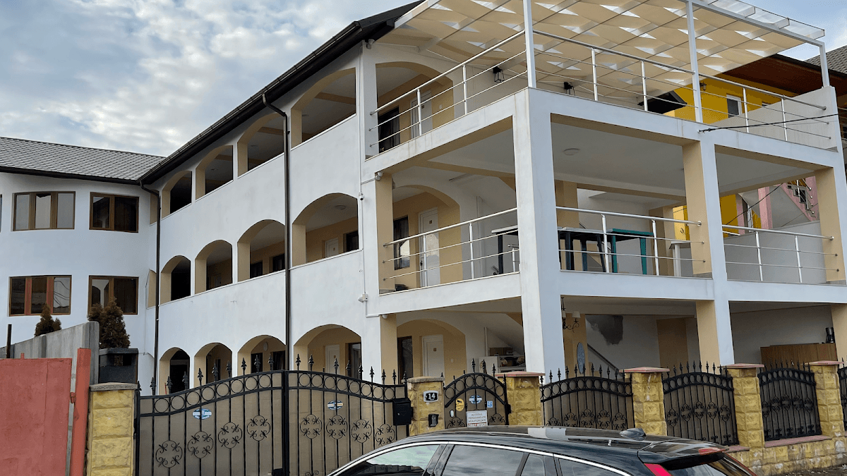 Vila Raul Costinesti