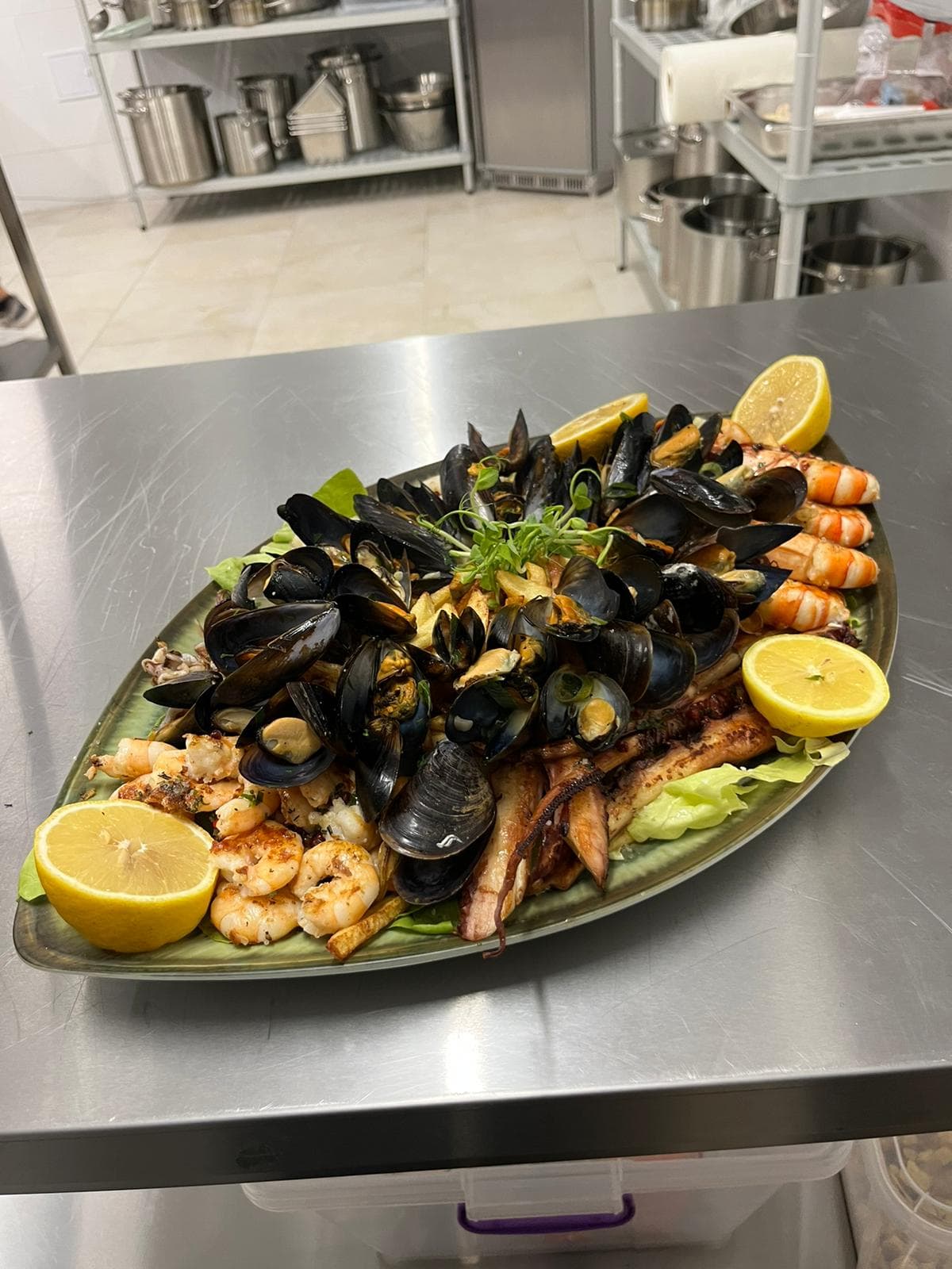 Amur Restaurant & Lounge 2