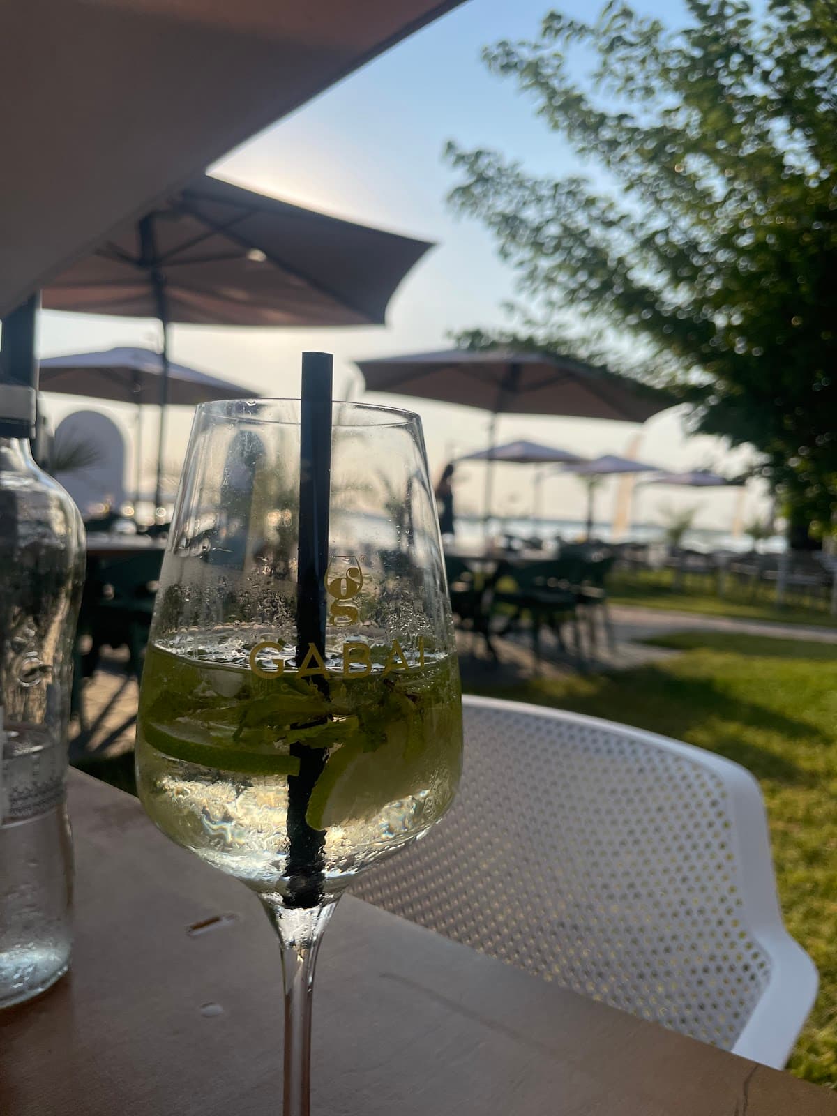 O.B.A RESTO&LOUNGE 3