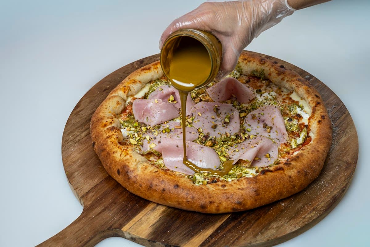 Pizzerie Patiserie Tineretului 36 2