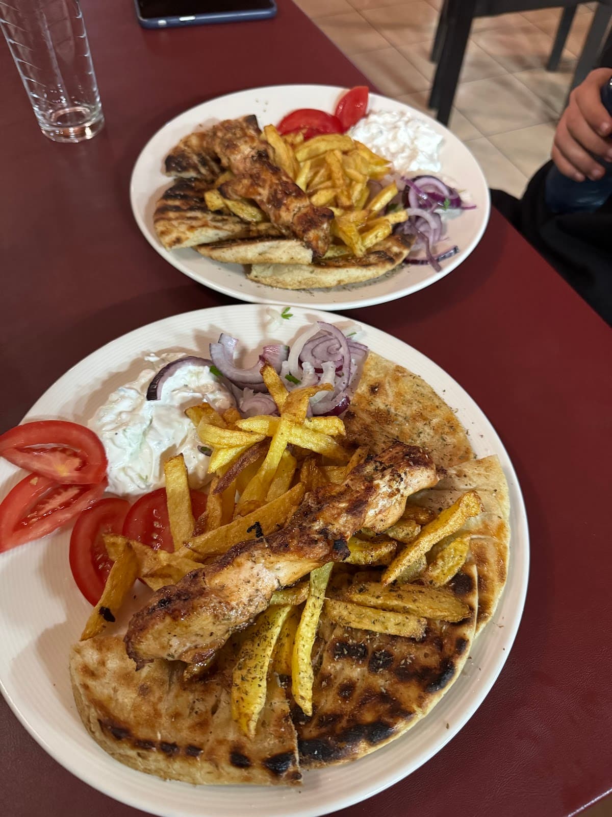 Restaurant ELLINIKO STEKI 2