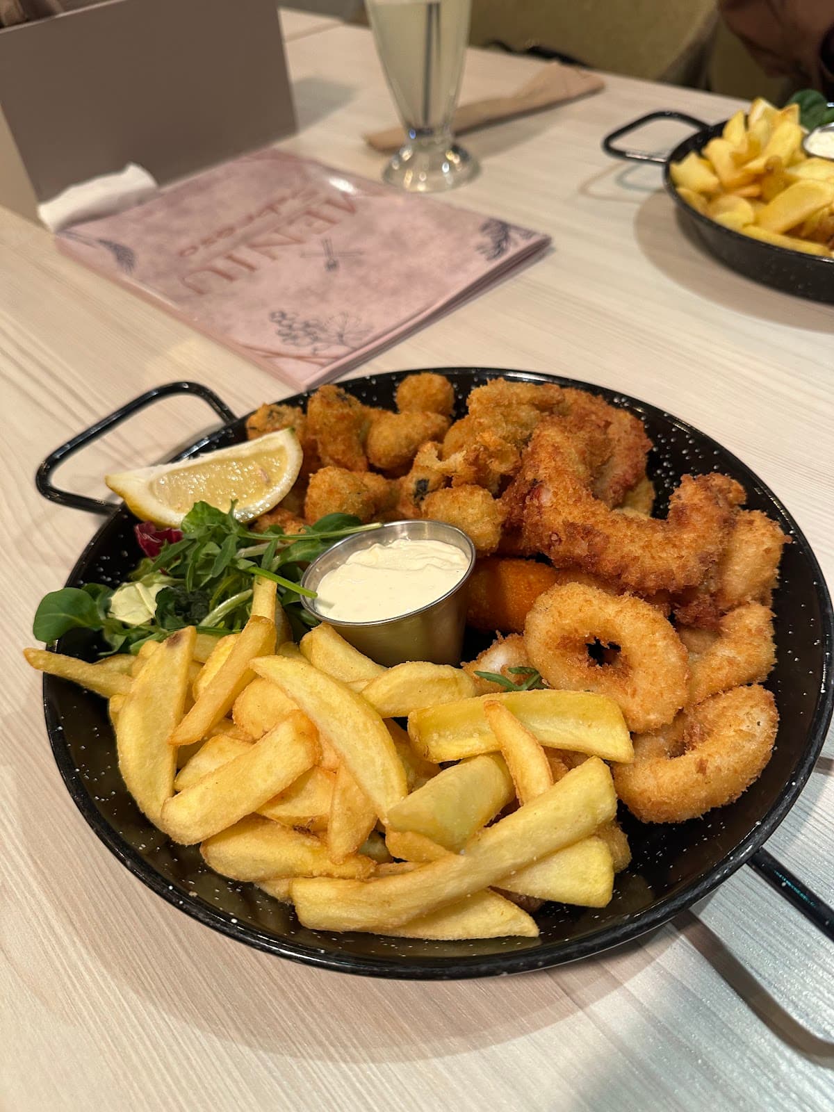 Sabroso Mamaia Rex 3