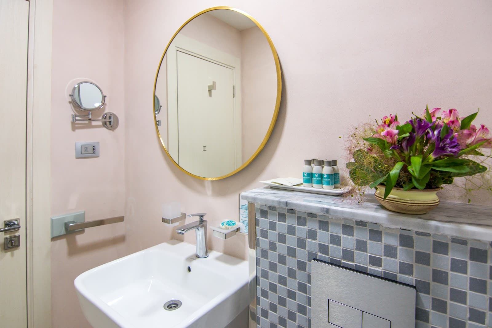 23 August — imagine 4