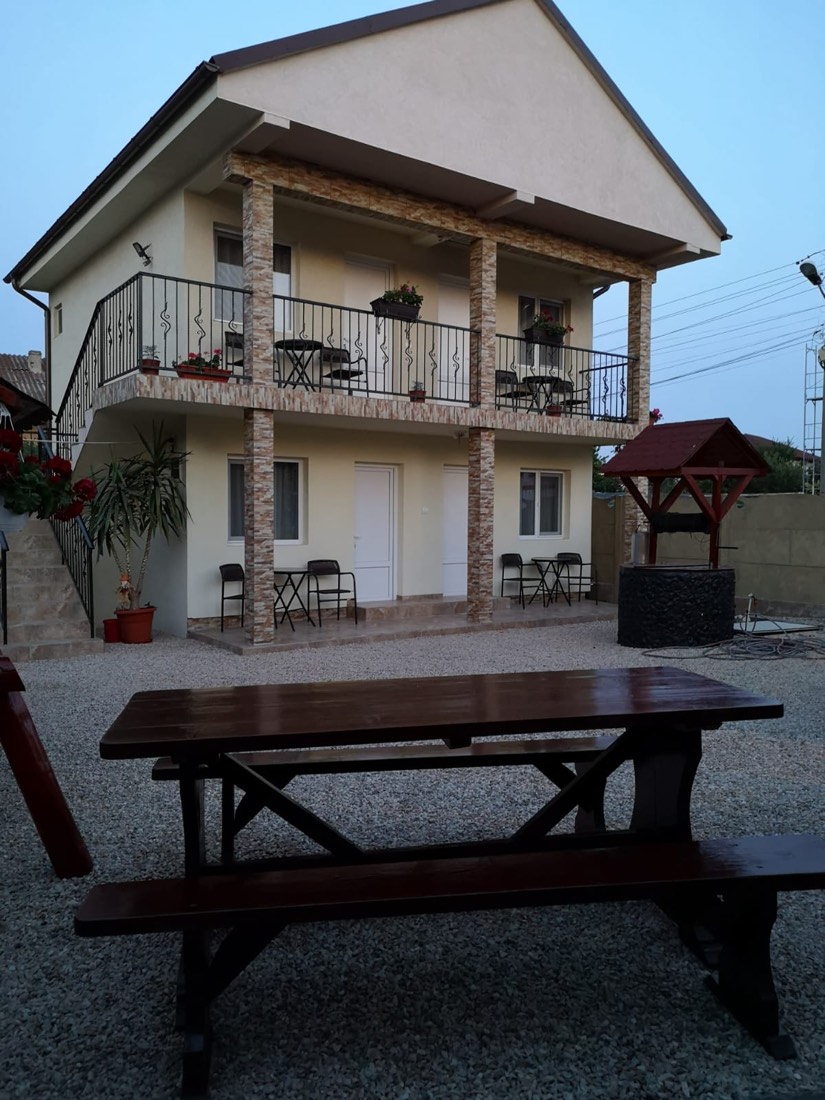 Adelina Guesthouse