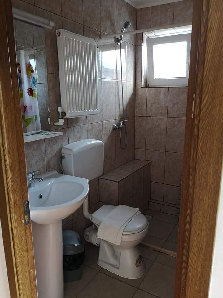 Casa cu Foisor 3