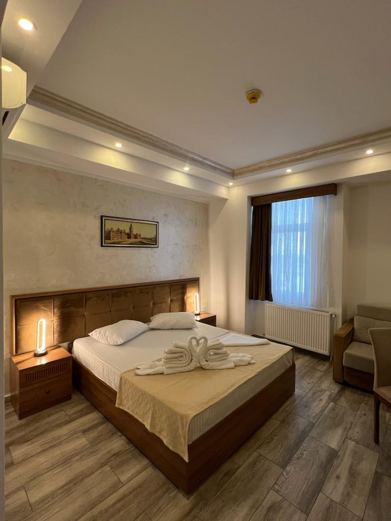 EKA Residence 2