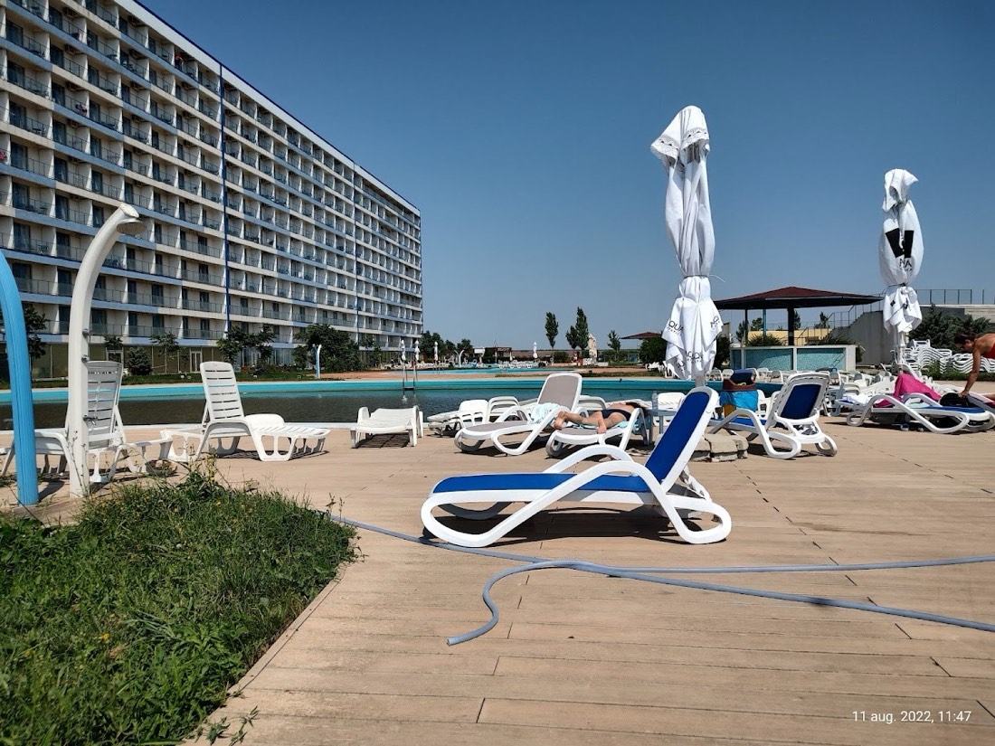 Elena's Condo in Blaxy Resort