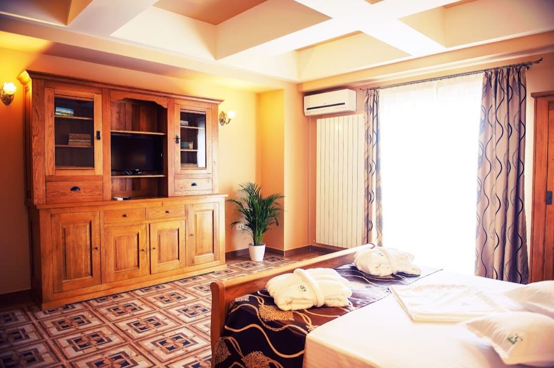 GES HOTEL 2