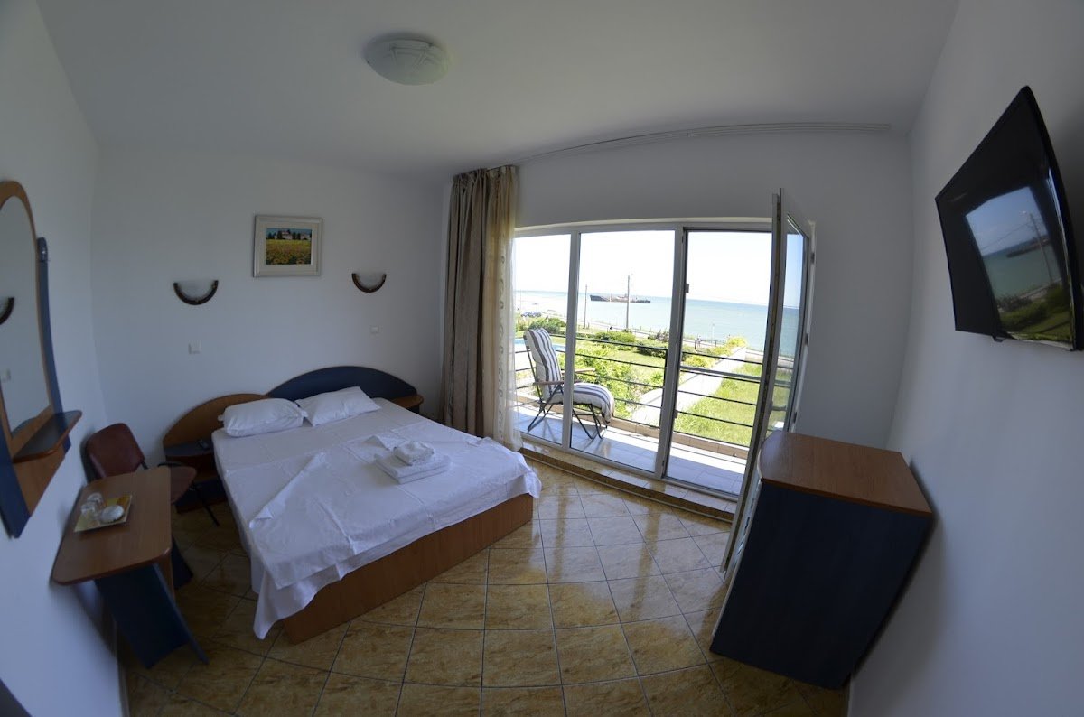 Hostel Adonis 2