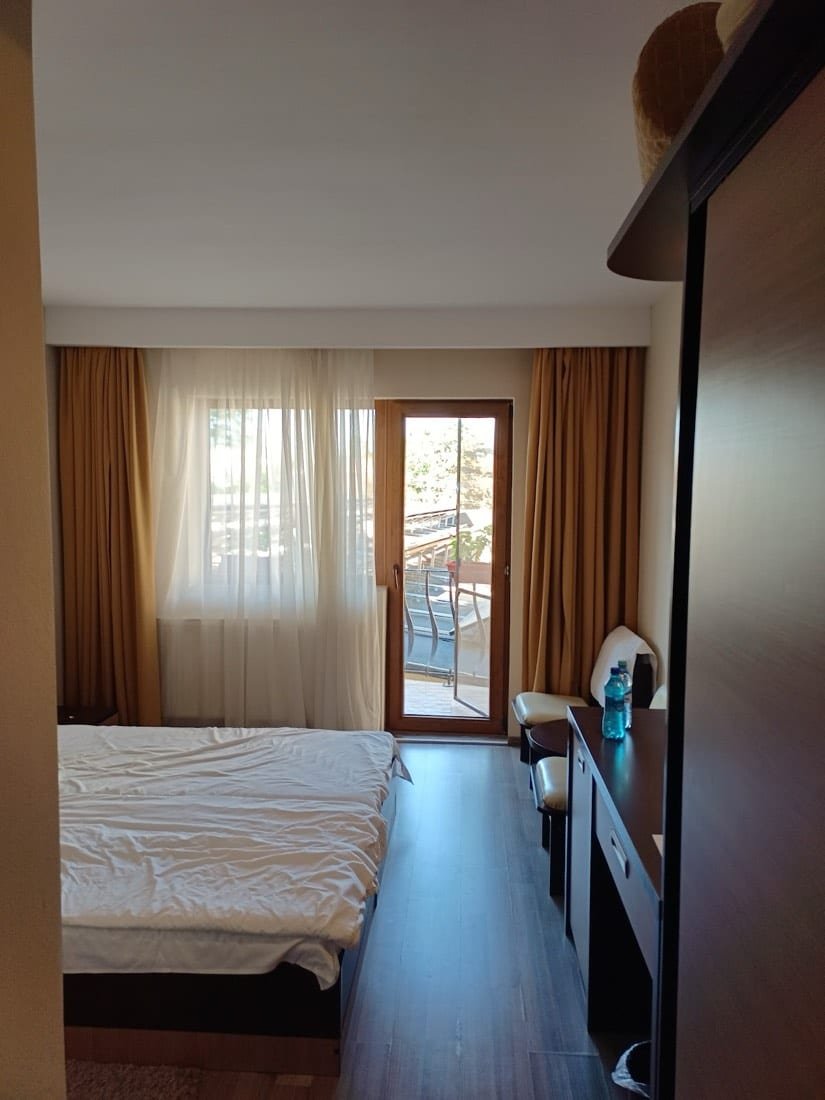 Hotel Grand 2