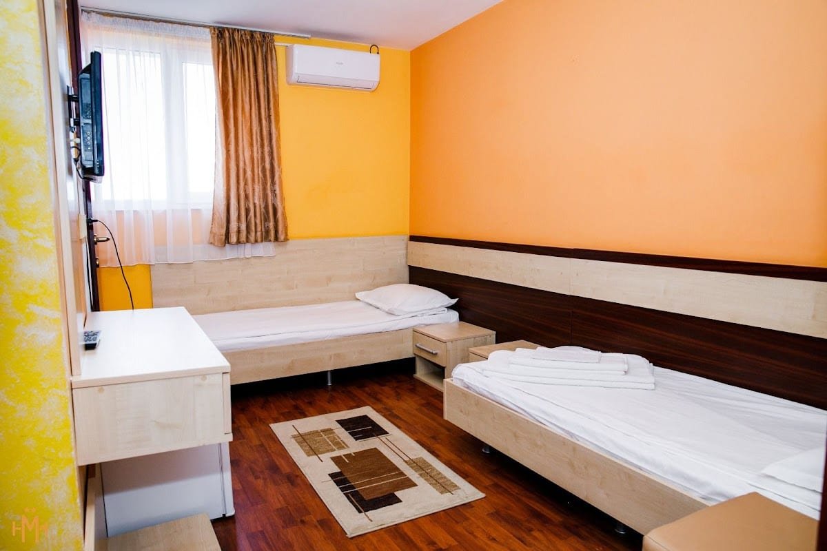 Hotel Meridian 2