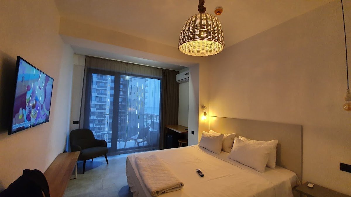 Lemon Cliff Hotel 2