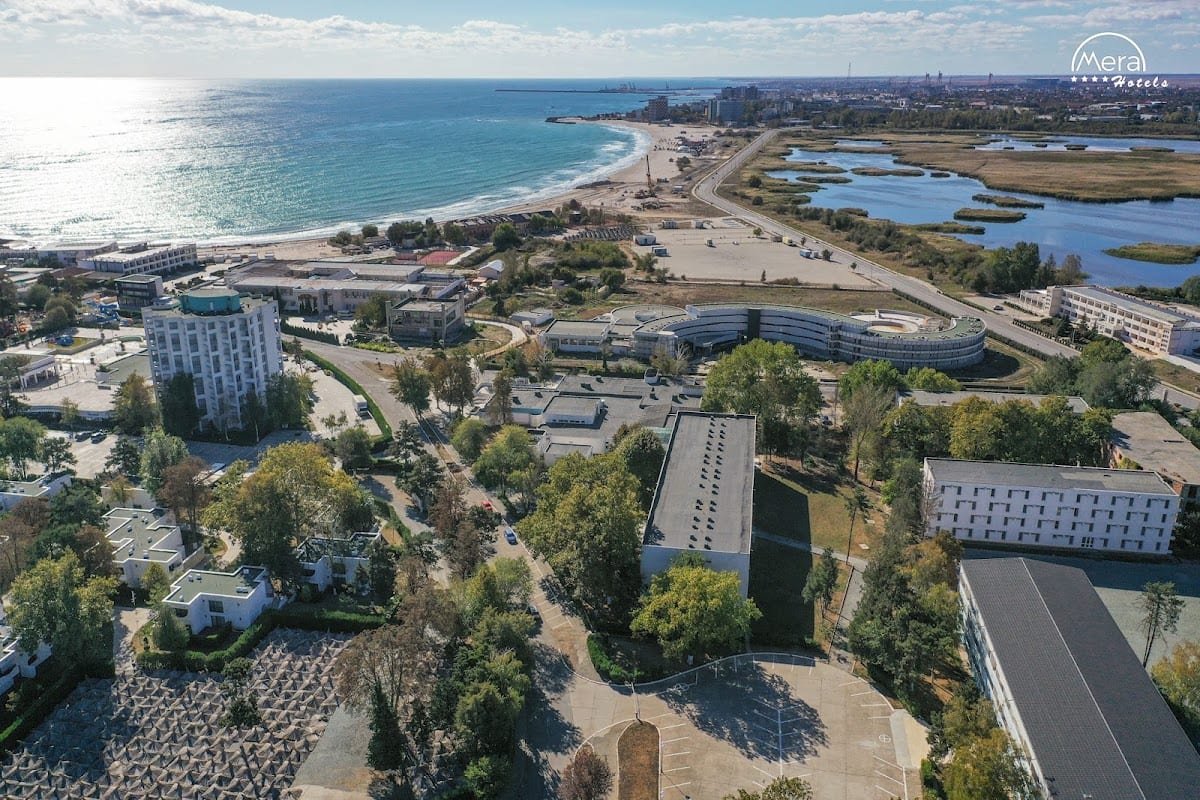 Mera Holiday Resort 2