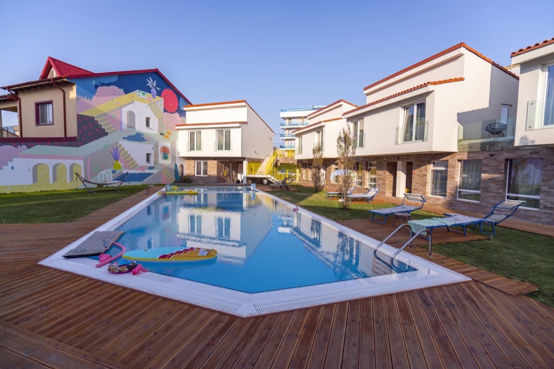 Nayino Resort Hotel
