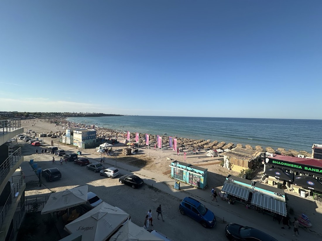 Plaja 33