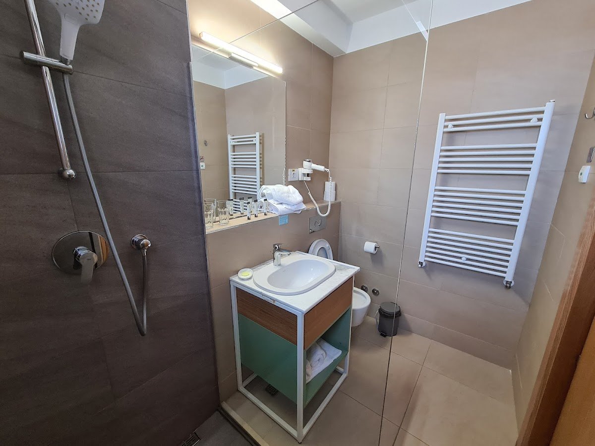 Riva Mamaia 3
