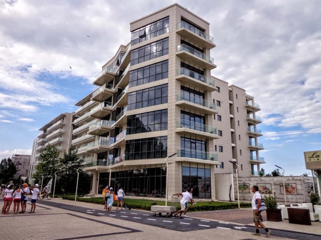 Riviera Residence 3
