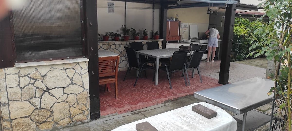 Vila Greaca 10 3