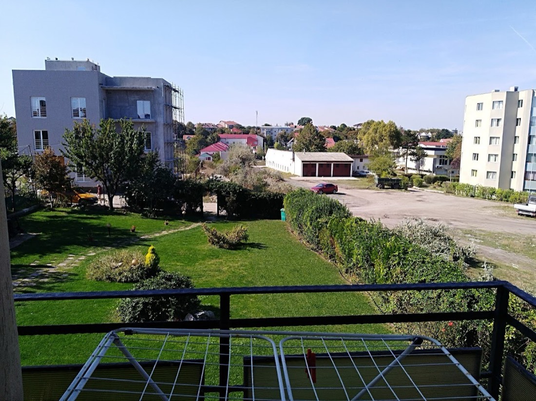 Vila Lacul Sarat