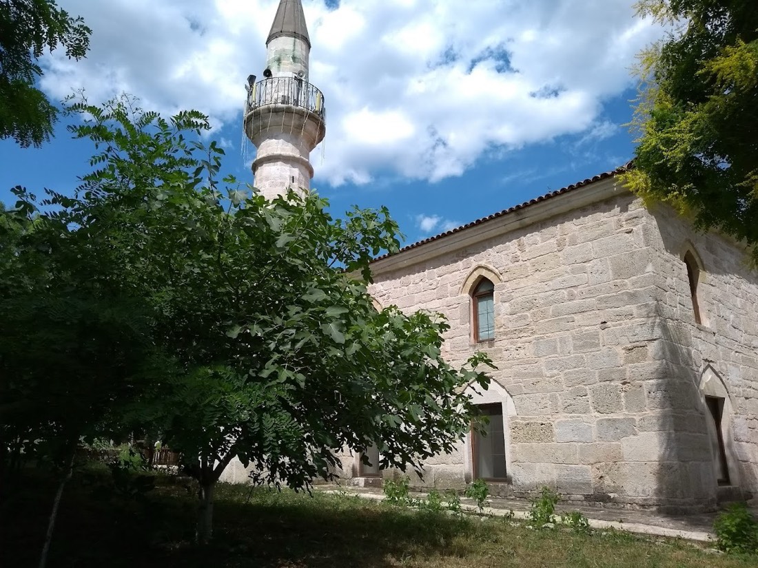 Geamia Esmahan Sultan 2