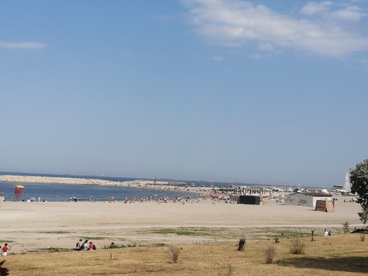 Plaja Modern 3