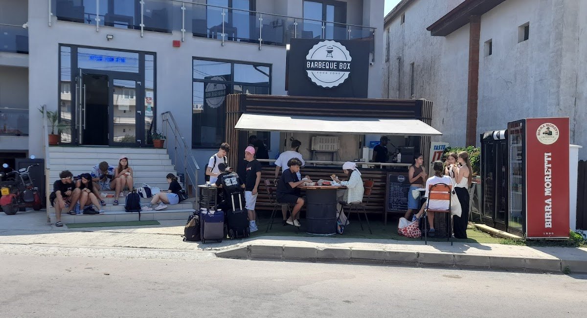 Barbeque Box 2