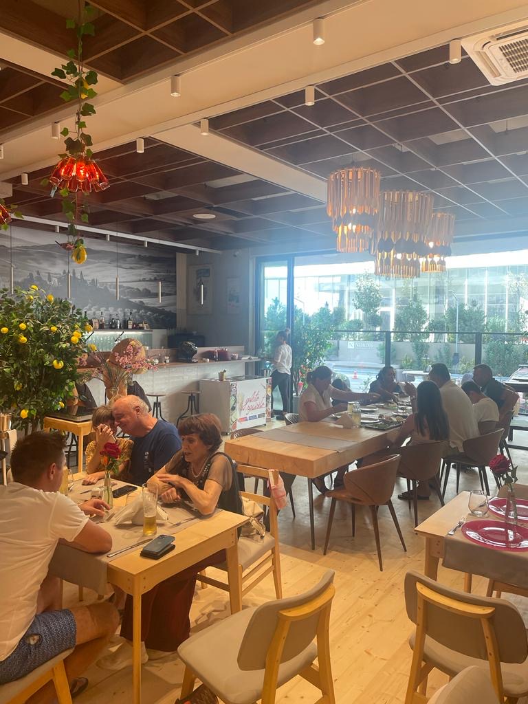 Bocca Lupo Mamaia