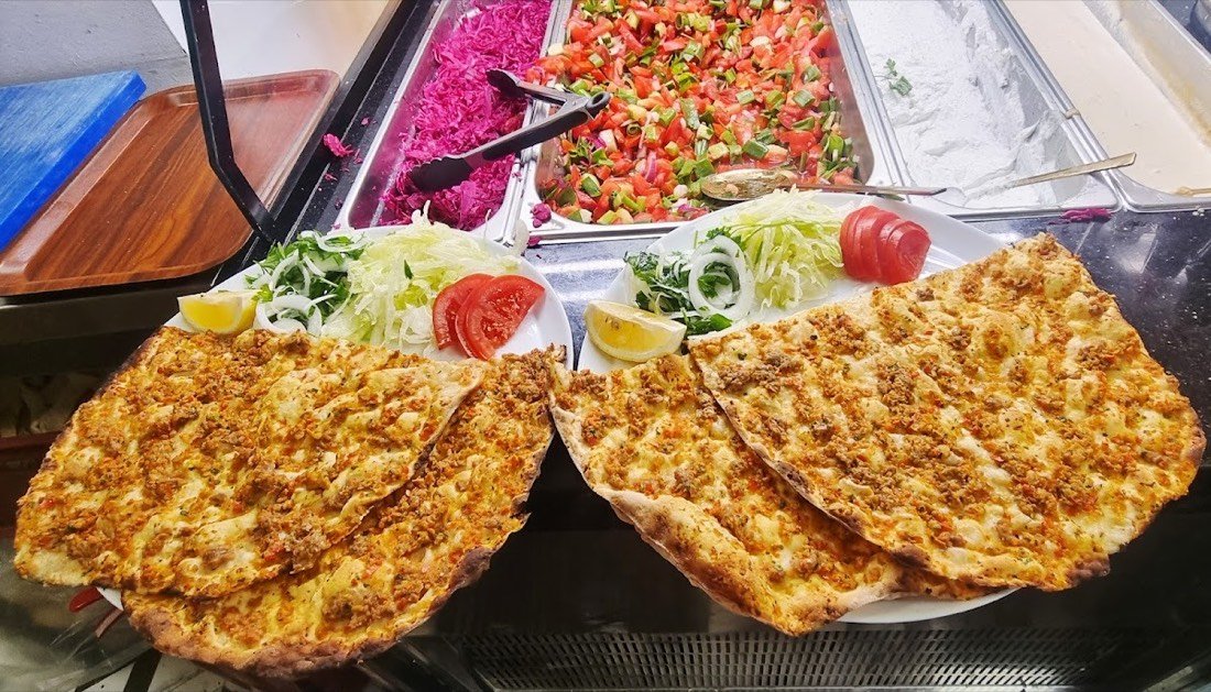 Dönerci Őmer Usta - Năvodari 2