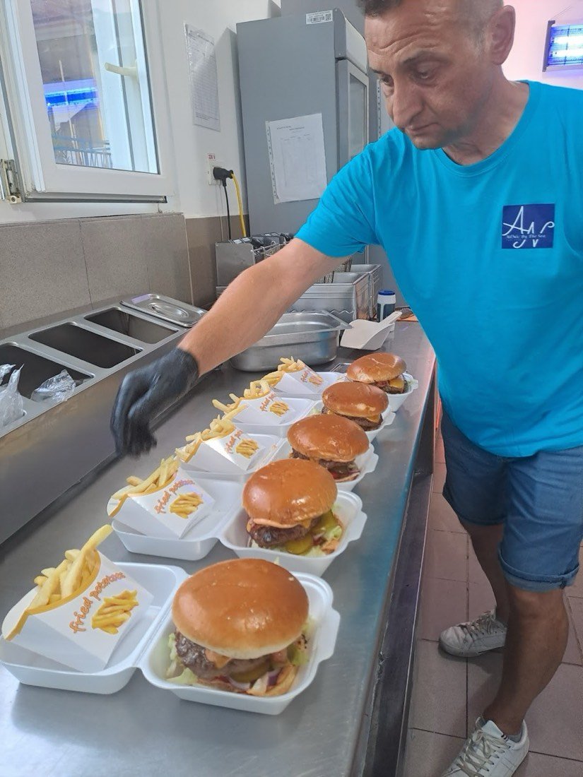 Fast Food All Nic 3