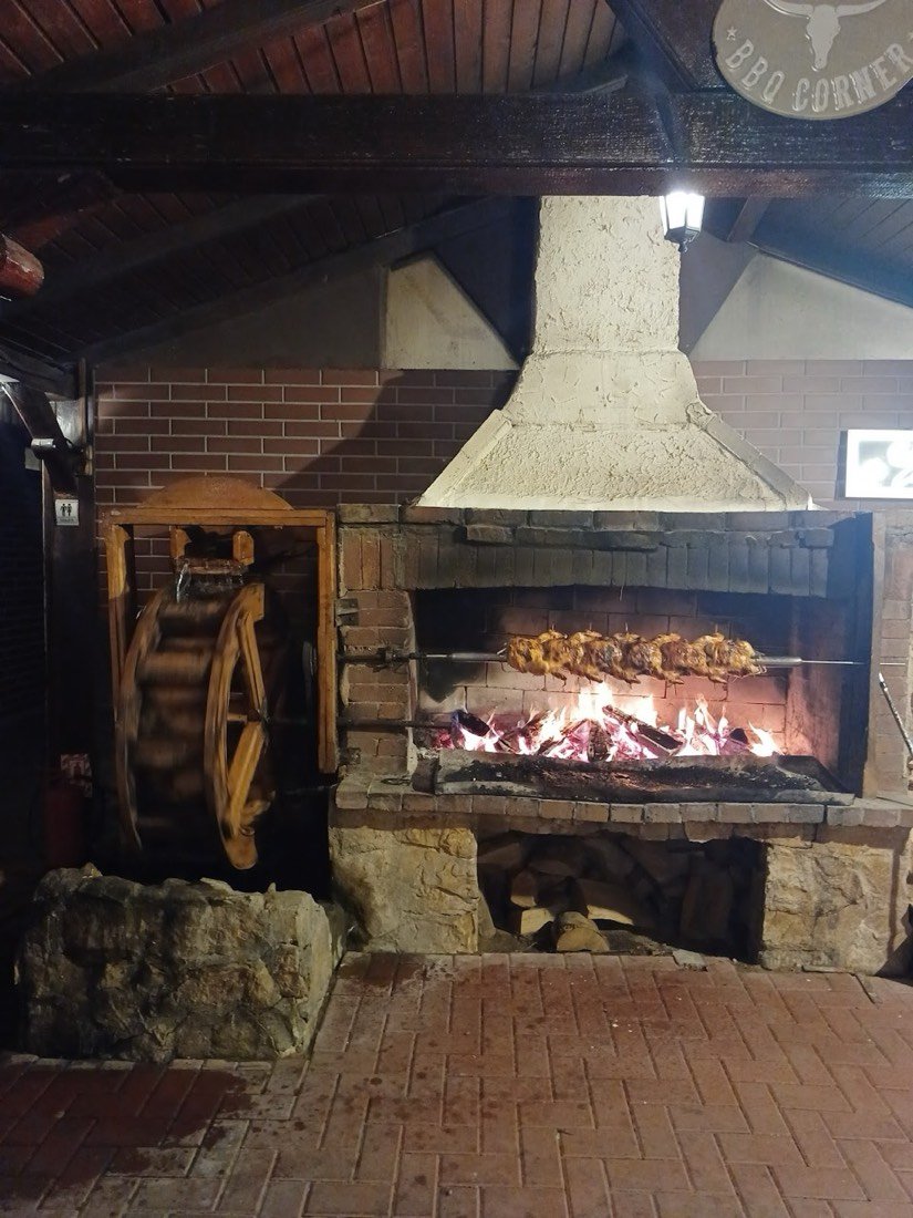 Grill House 3