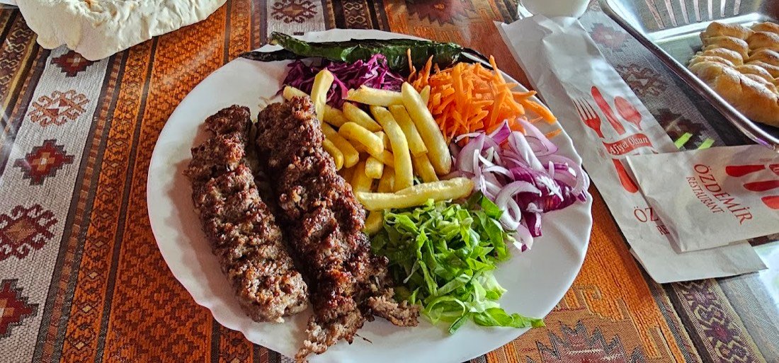 Öz Demir 3