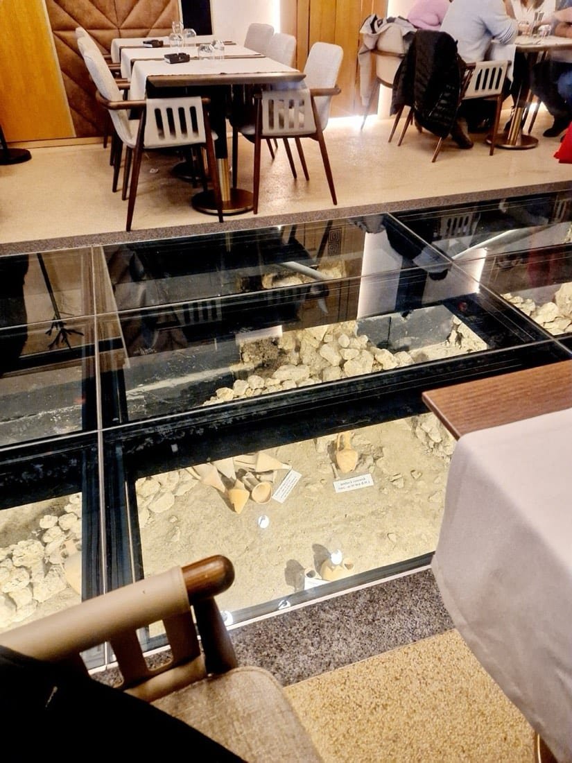 Restaurant Lupa by Bueno 3