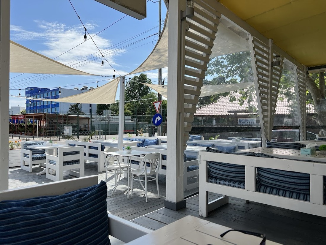 Restaurant Venusian