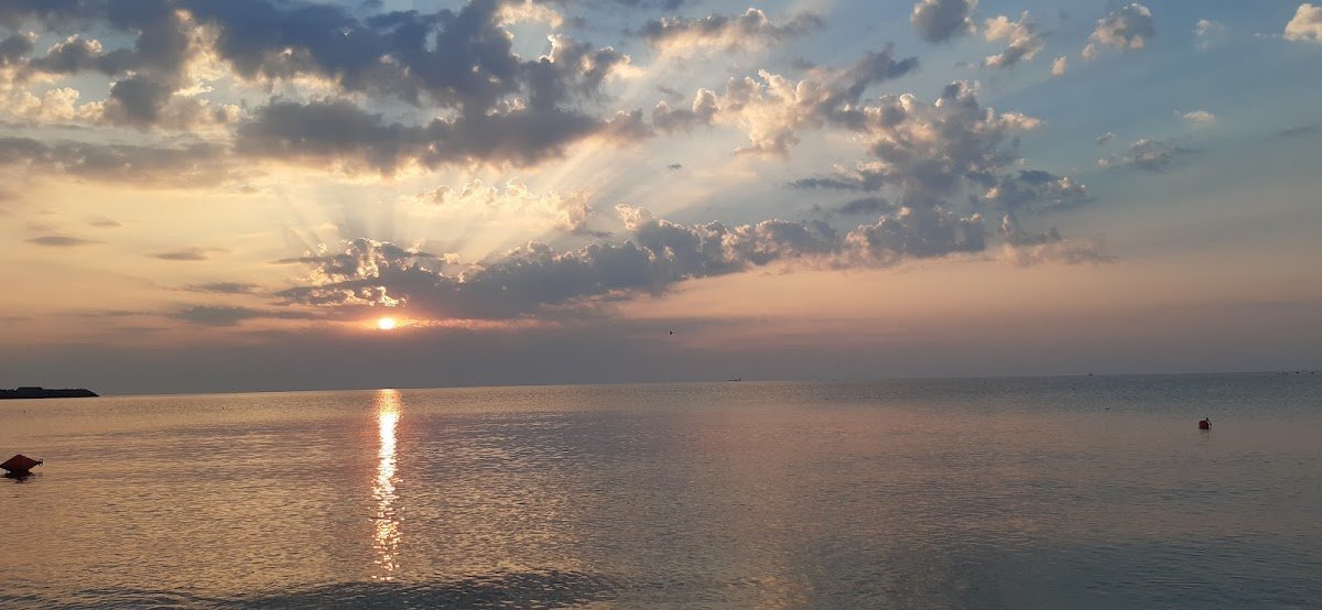 Sunrise Bar 2