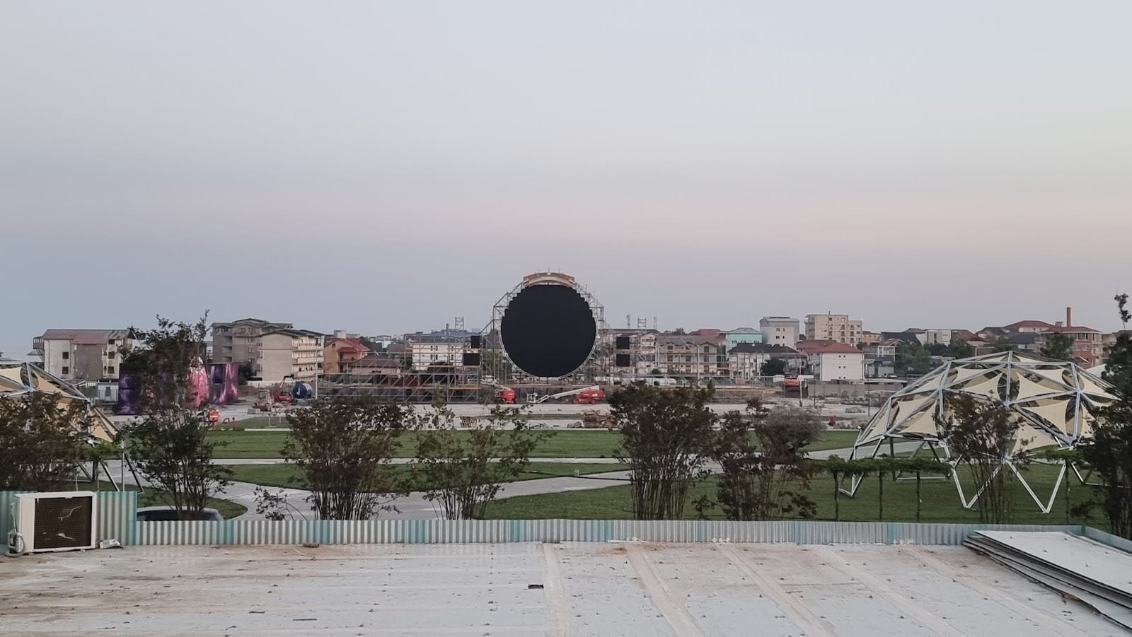 Unde stai la Nibiru: cazare în Costinești, Tuzla și împrejurimi (2026)